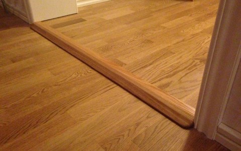 Nivålist av massiv ek